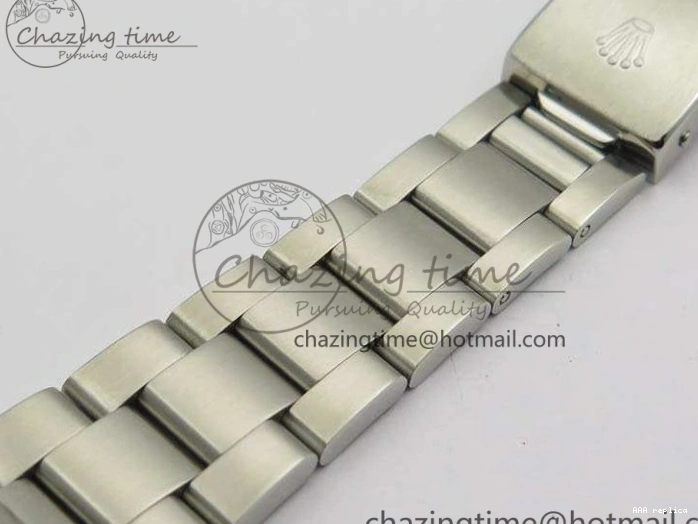 Aaa replica Dial Vintage Black Markers SS 3545 Cartier On Practical Ref.1016 A23J Cream Bracelet Explorer 1103